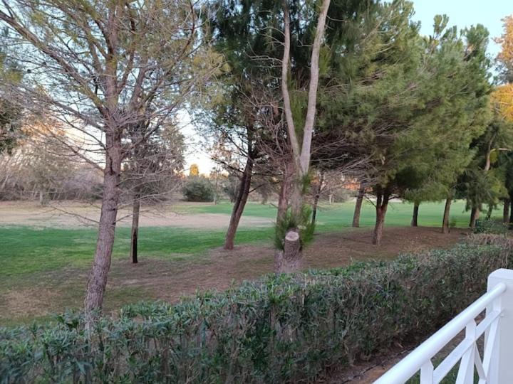 Met&Golf Oliva Nova Beach Jardin Exterior photo